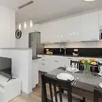 Goclaw & 2 Bedrooms & Parking & Balcony By Renters Warszawa